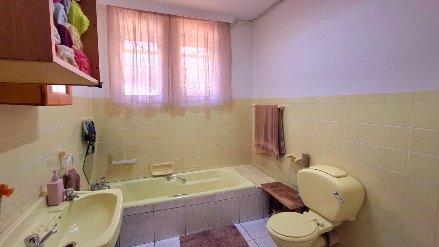 4 Bedroom Property for Sale in Sasolburg Ext 15 Free State